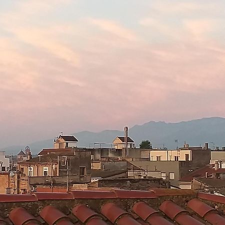 Albergue Rosa Molas Arrabal de Jesus エクステリア 写真