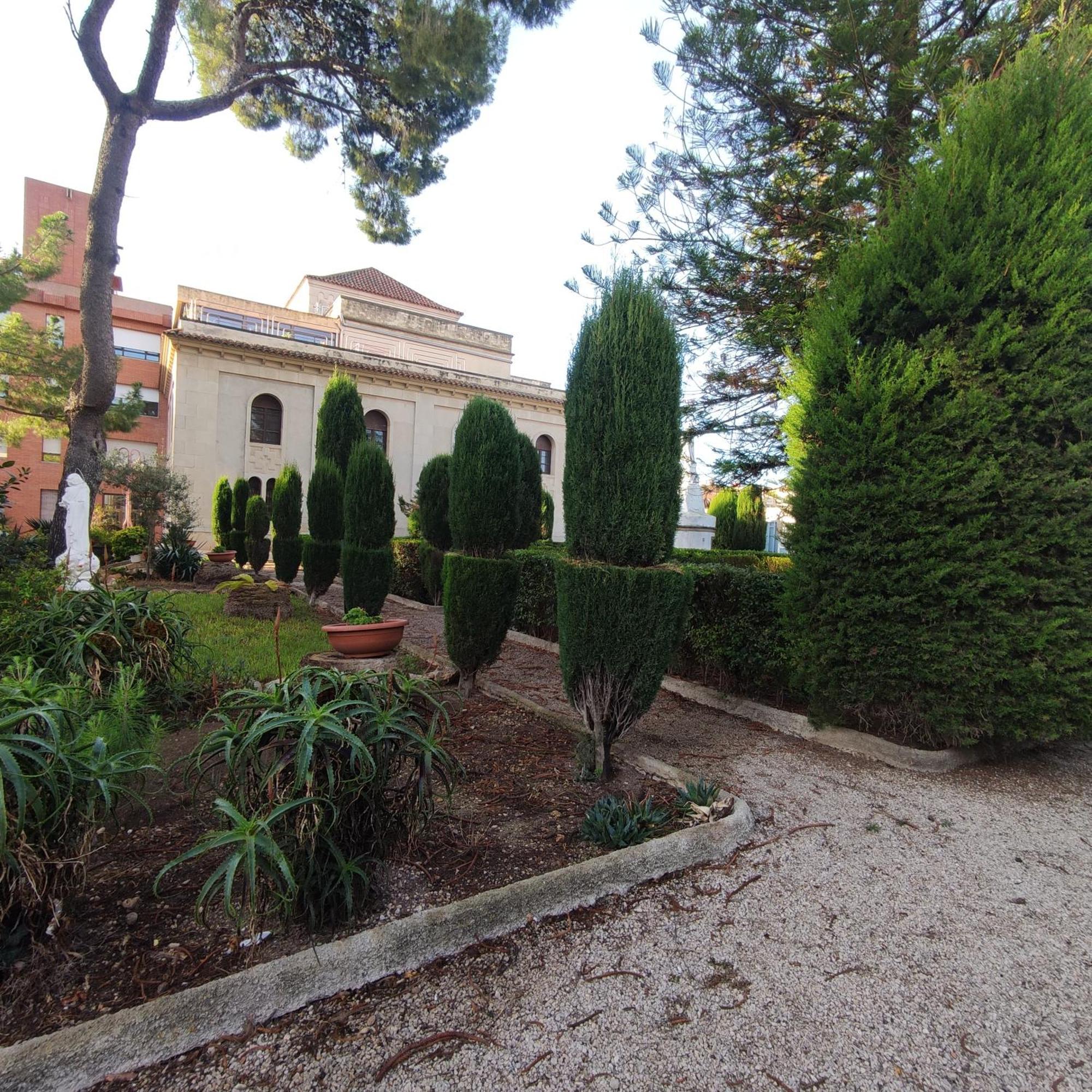 Albergue Rosa Molas Arrabal de Jesus エクステリア 写真
